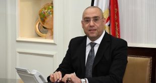 وزير الإسكان يتفقد عدد من المشروعات بمحافظة الوادى الجديد للأفتتاح