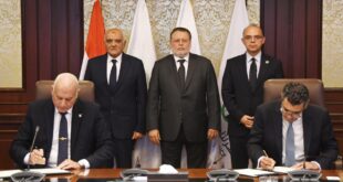 محافظ البنك المركزي المصري يشهد مراسم توقيع عقد شراكة بين صندوق تكريم شهداء وضحايا  العمليات الحربية والإرهابية والأمنية وأسرهم